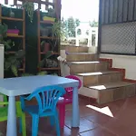 אכסניה La Casita De Estrella *