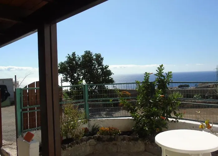 La Casita De Estrella بيت شباب